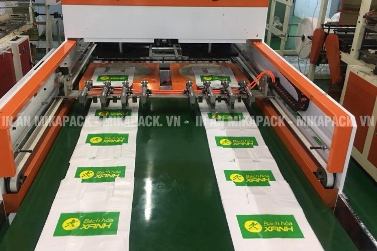 Túi siêu thị được sản xuất, in ấn trực tiếp tại Mikapack.