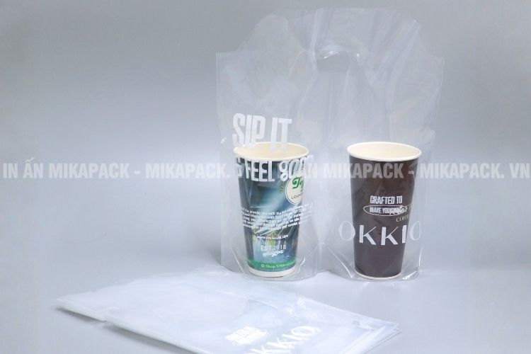 Túi đựng ly trà sữa trong suốt in theo yêu cầu.