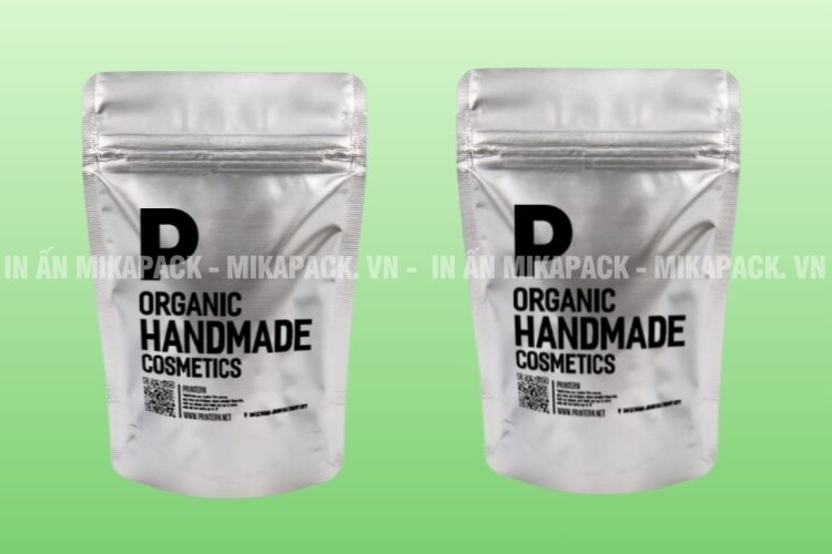 Thiết kế in ấn bao bì túi zip bạc cực đẹp.