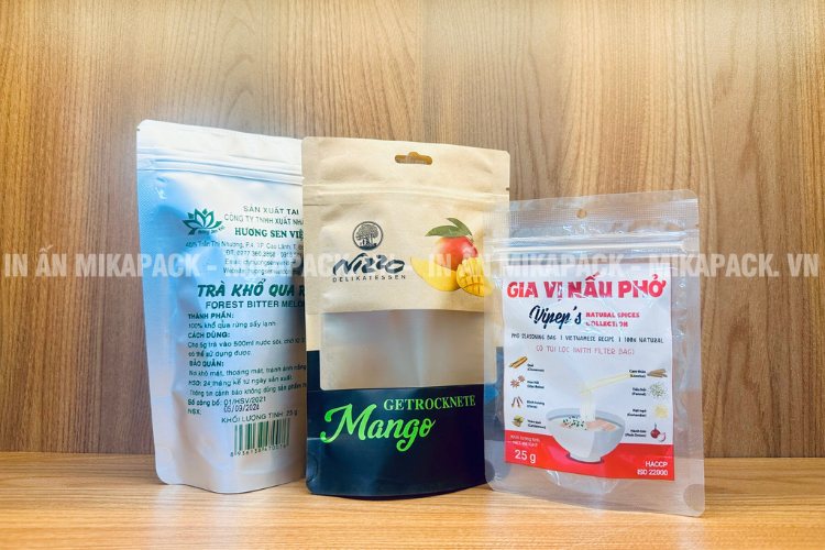 In túi zip với thông tin sản phẩm đầy đủ, thiết kế bắt mắt.