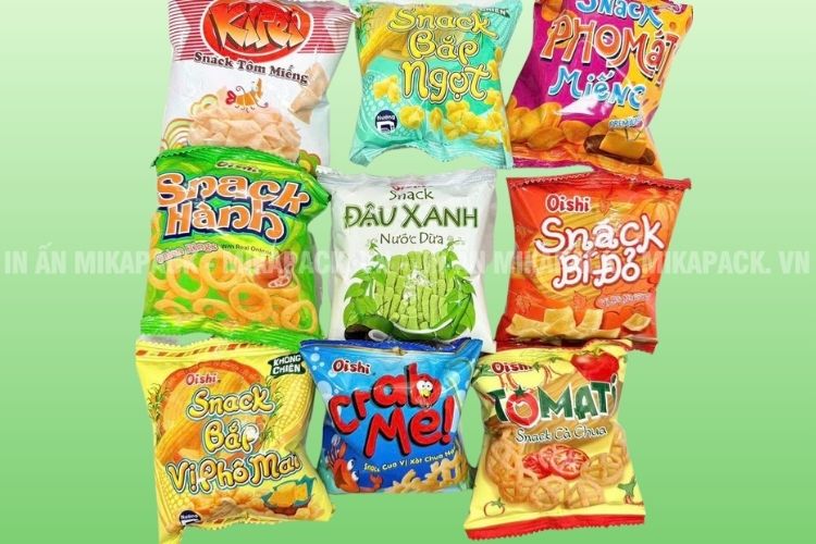 Đội ngũ Mikapack báo giá in bao bì snack nhanh chóng và chính xác