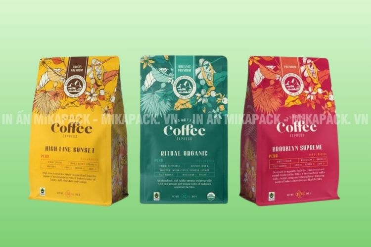 Túi cà phê rang xay in nhiều màu thể hiện hương vị đậm đà, hấp dẫn