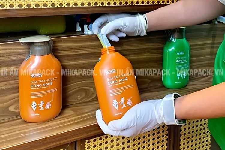Xu hướng bao bì tái nạp giúp giảm lượng rác thải nhựa.