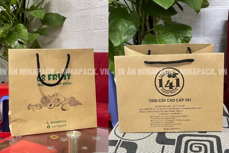 Túi giấy kraft in logo 1-2 màu là xu hướng túi hoa quả hiện nay.