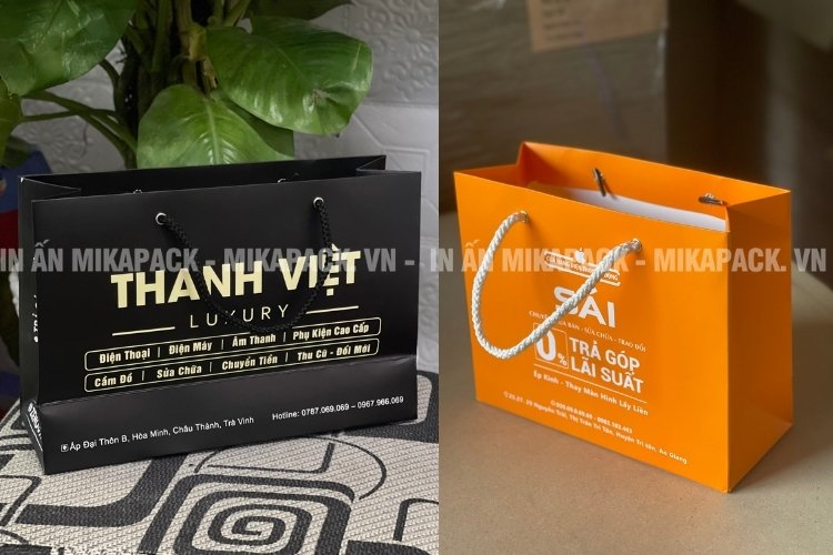Mẫu túi giấy đựng điện thoại in 1 màu đơn giản.