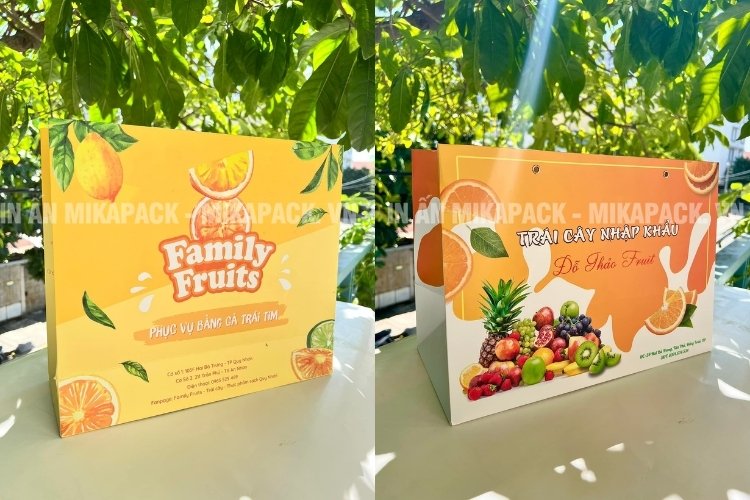 Túi giấy đựng hoa quả thiết kế sinh động tươi mới.