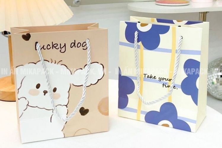 Mẫu túi quà sinh nhật Ivory in họa tiết động vật dễ thương cho các bé.