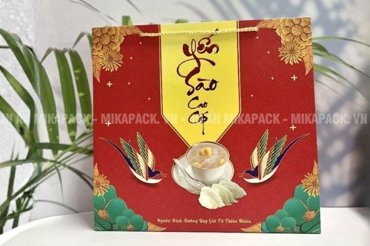 Giá túi giấy đựng yến phụ thuộc chất liệu, size, số lượng và kỹ thuật in.