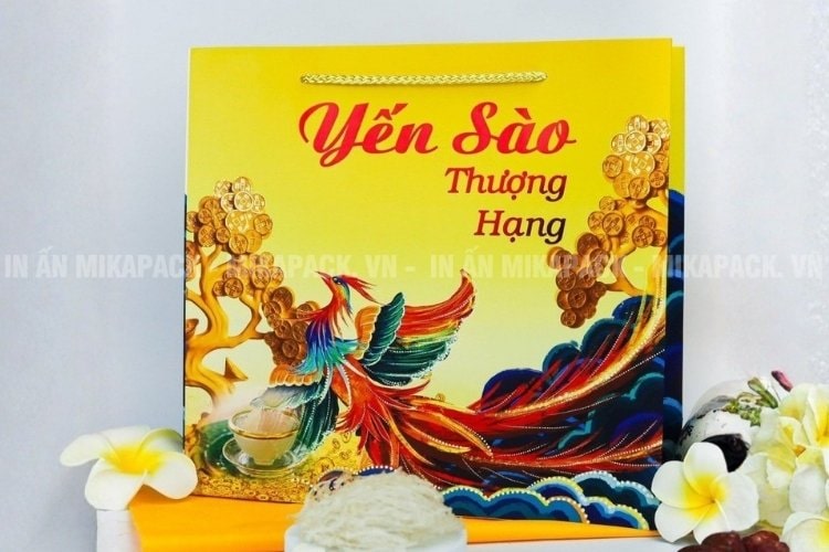 Giấy couche làm túi giấy đựng yến sào vừa đẹp vừa tiết kiệm và đa năng.