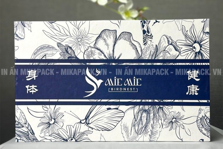 Túi Ivory trắng ngà in hoạ tiết vintage, trang trọng, đẳng cấp.