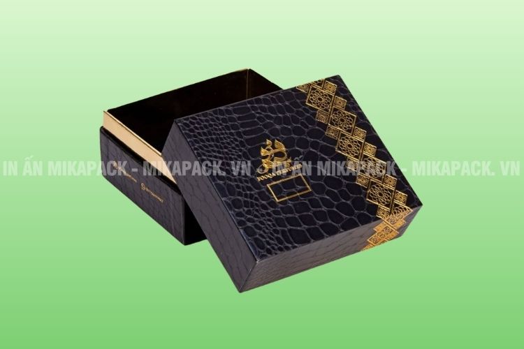 Bạn cân nhắc gia công thêm sau in hộp đựng trang sức để tăng tính thẩm mỹ