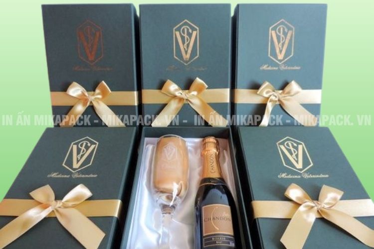 Mikapack báo giá in hộp cứng chính xác, nhanh chóng