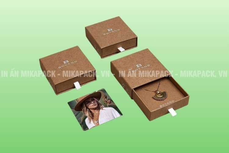 Mẫu in hộp giấy mộc mạc, phù hợp xu hướng tiêu dùng xanh