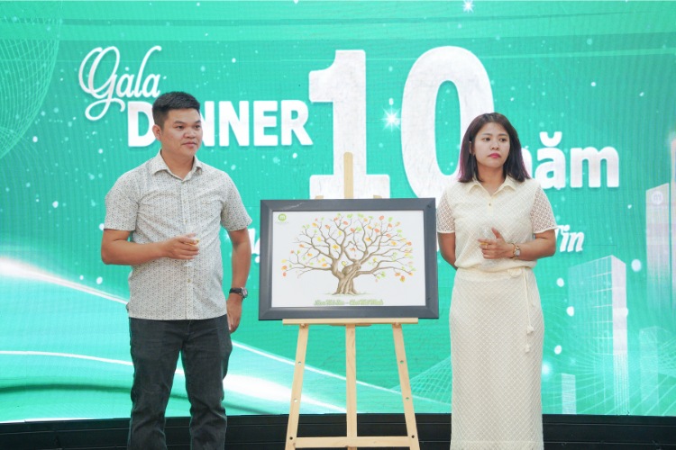 Buổi tiệc Gala Dinner kỷ niệm 10 năm thành lập công ty 
